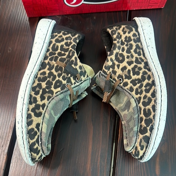Justin Boots Camouflage Leopard Moccasins - Picture 8 of 12